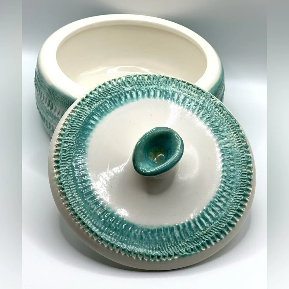 Vintage 1961 Handmade Ceramic Pottery Bowl w/Lid Turquoise/White MCM Signed - Picture 13 of 16